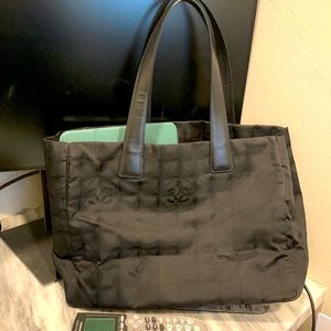 Chanel vintage ligne tote CHA 8225428